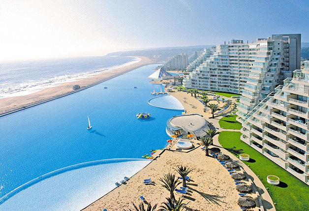 18. Na América do Sul!! San Alfonso del Mar, Chile.